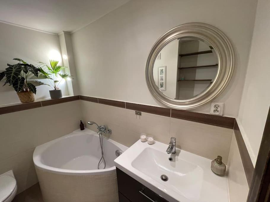 Comfortable Apartment In Warsaw Bielany Extérieur photo