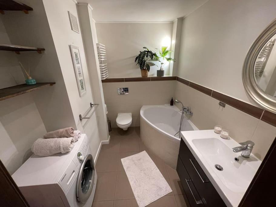 Comfortable Apartment In Warsaw Bielany Extérieur photo