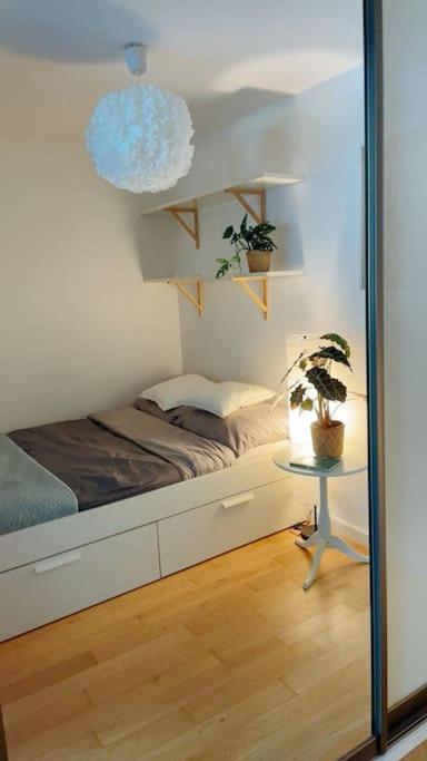 Comfortable Apartment In Warsaw Bielany Extérieur photo